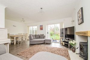 Photo 22- click for photo gallery